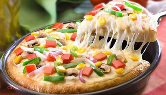 BBQ chicken pizza